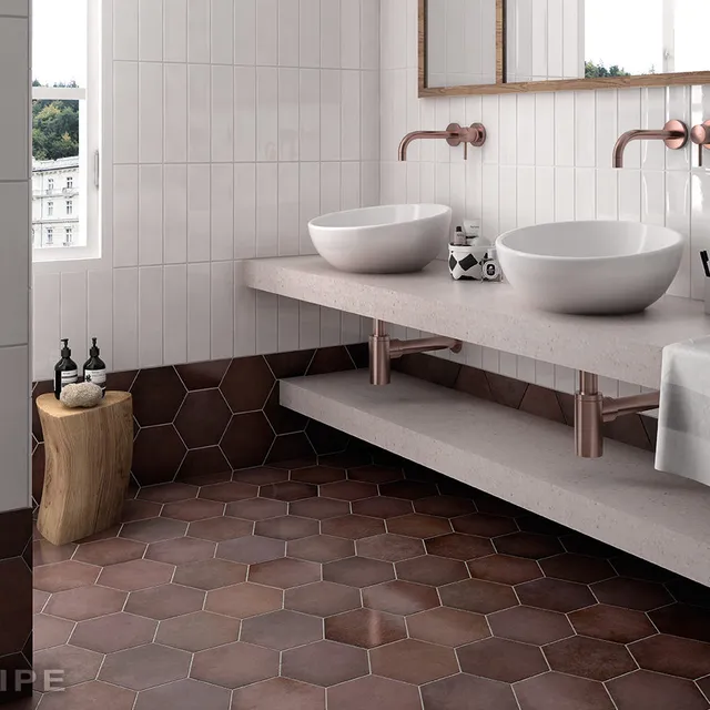 Heritage-Wine_Crackle_75x300_White-Bath-900x900