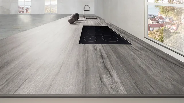 Laminam-Kitchen-LegnoVeneziaFumo