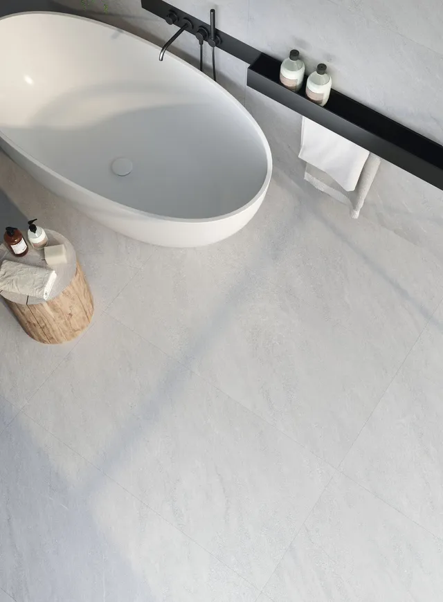 QYMH1029BI12167_KLIFF_13_AMBIENTE_DETALLE_KLIFF_PEARL_60X120_BANO_PICADO_IMD