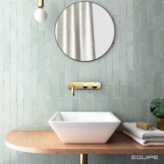 Tribeca_60x246_SEAGLASS-MINT_Bath-560x560